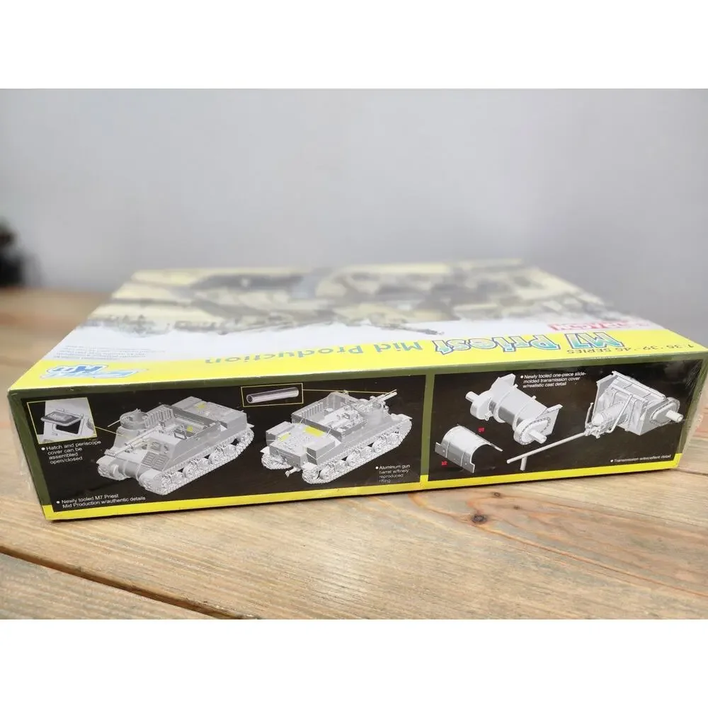 Dragon #6637 1/35 M7 Priest Mid Production w/Magic track